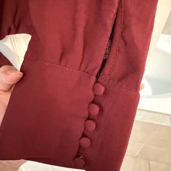 Vince Camuto Burgundy Tie-Front Long Sleeve Elegant Blouse - Picture 8 of 8